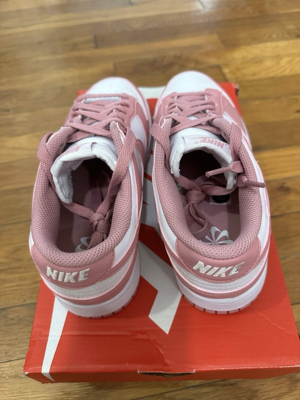 *Used* Nike Dunk Low Women White Pink (DD1873-112) Size 8W - Picture 5 of 11